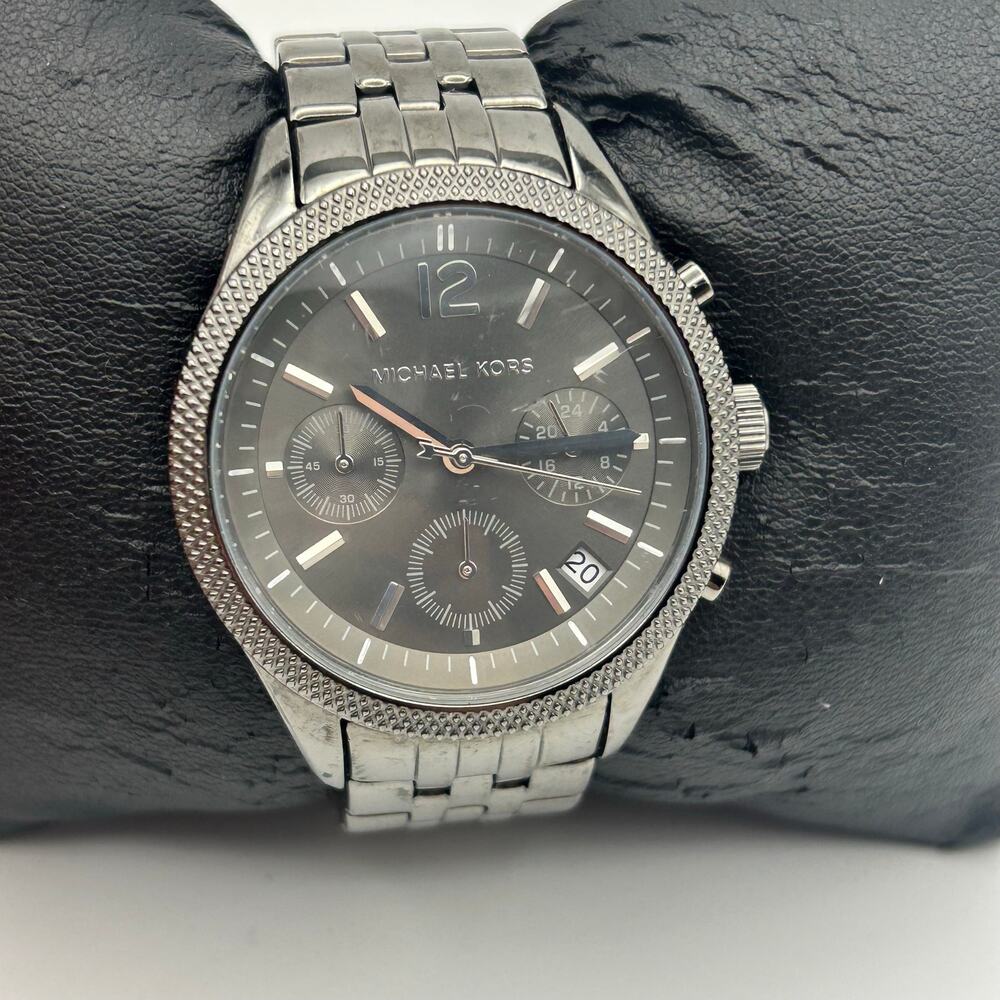Michael Kors MK-6259 Metallic Gray Stainless Steel Chronograph Watch, Working